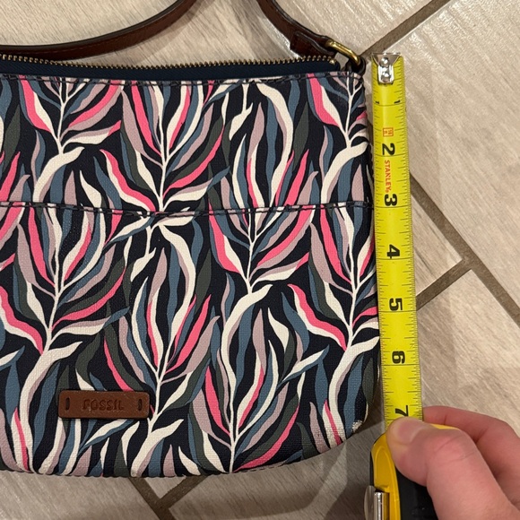 Fossil Pink and Black Leaf Pattern Crossbody Bag - Picture 6 of 6
